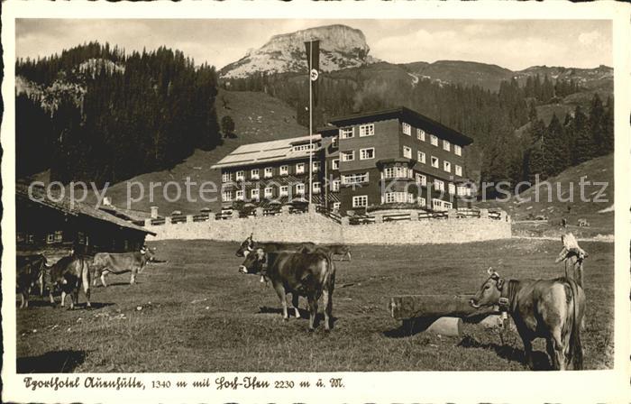 Hirschegg Kleinwalsertal Vorarlberg Sporthotel Auenhütte mit Hoh Ifen Viehw