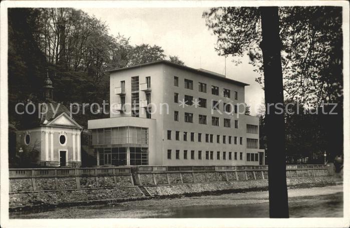 Lazne Teplice nad Becvou Lazensky dum s kapli Badehaus Kapelle
