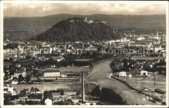 Graz Steiermark Stadtbild mit Schlossberg