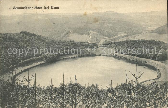 Daun Eifel Gemuender-Maar