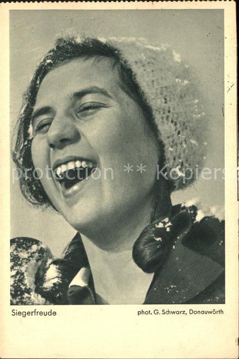 Frauen Mimik Siegerfreunde Foto-G.-Schwarz