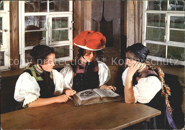 Trachten Schwarzwald Festtracht