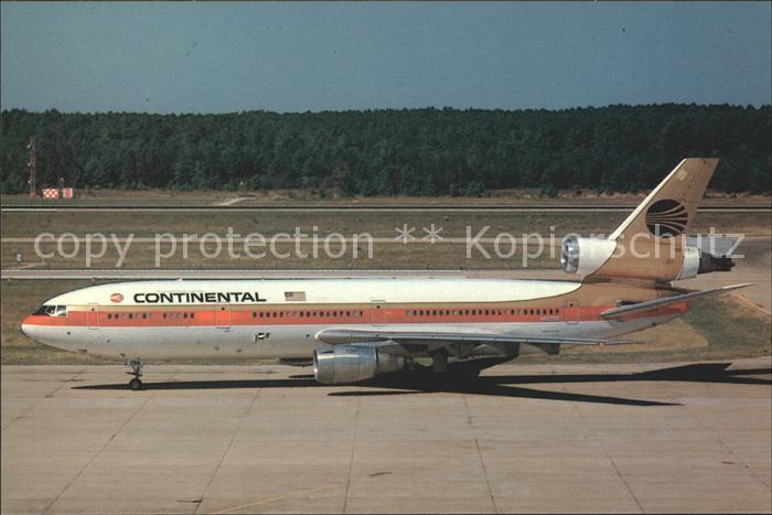Flugzeuge Zivil Continental Airlines McDonnell Douglas DC10-10CF N68056