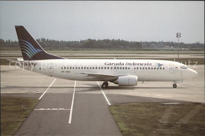 Flugzeuge Zivil Garuda Indonesia Boeing 737-3Q8 PK-GWA c/n 24403