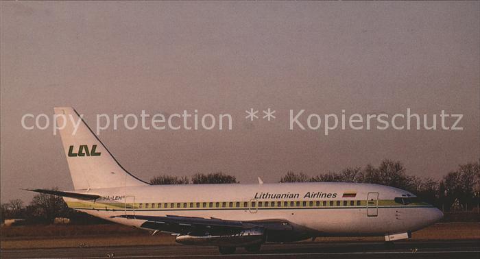 Flugzeuge Zivil LAL Lituanian Airlines Boeing 737-2Q8 HA-LEH c/n 22453/748