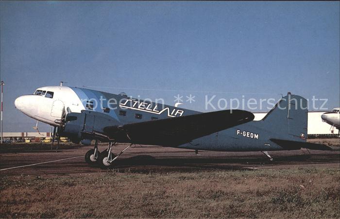 Flugzeuge Zivil Stellair dark blue colors McDouglas DC-3C F-GEOM c/n 9798