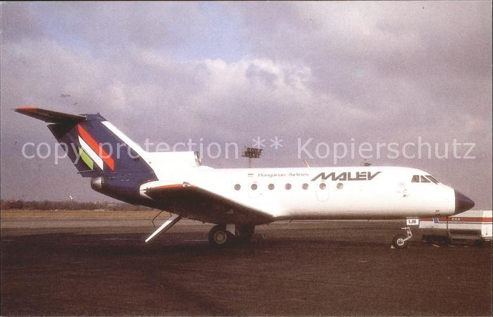 Flugzeuge Zivil Malev JAK-40 HA-LJB