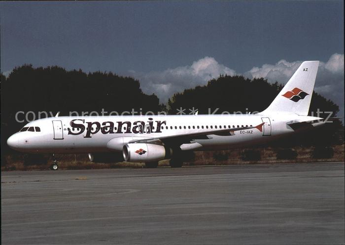 Flugzeuge Zivil Spanair A320 EC-IAZ