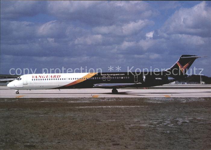 Flugzeuge Zivil Vanguard Green Colours MD-80 N130NJ