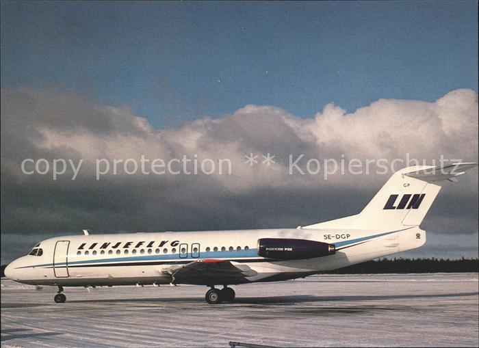 Flugzeuge Zivil Linjetflyg Fokker F-28-400 SE-DGP