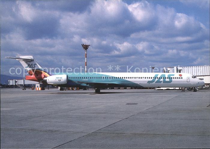 Flugzeuge Zivil Japan Air System MD-90-30 JA8069 c/n 53357