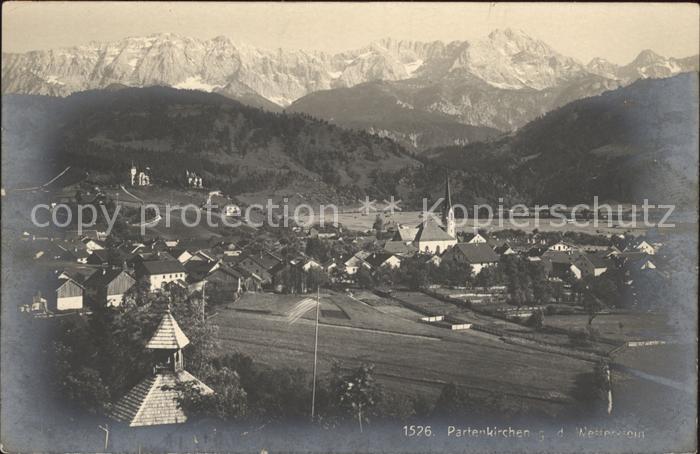 Partenkirchen Panorama gegen Wettersteingebirge