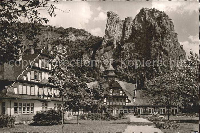 Bad Muenster Stein Ebernburg Kurhaus mit Rheingrafenstein