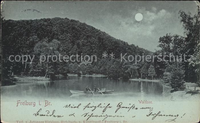 Freiburg Breisgau Bootsfahrt auf dem Waldsee im Mondschein