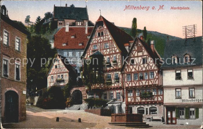 Miltenberg Main Marktplatz Brunnen Fachwerkhaus