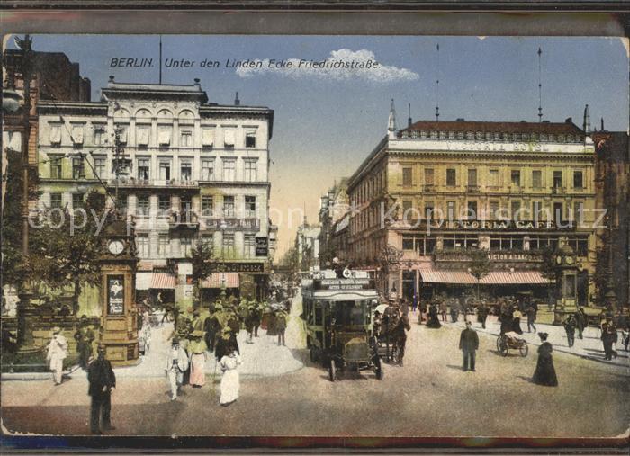 BERLIN  CITY Unter den Linden Ecke Friedrichstrasse Autobus