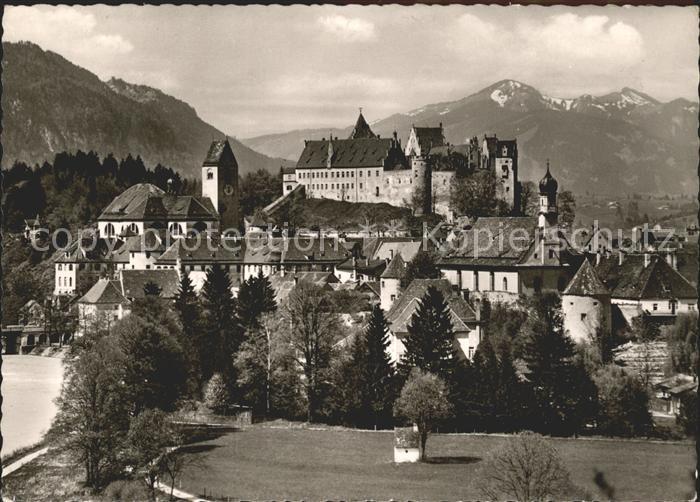 Fuessen Allgaeu Hohes Schloss St Mang und Franziskanerkloster Alpen