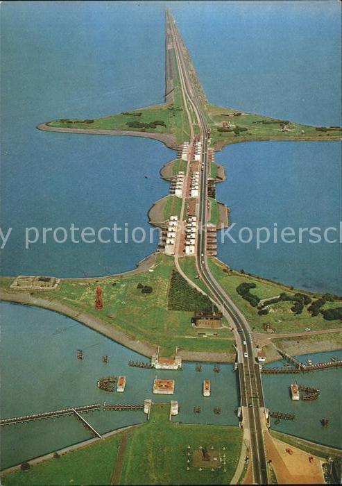 Afsluitdijk Fliegeraufnahme Stevinsluizen