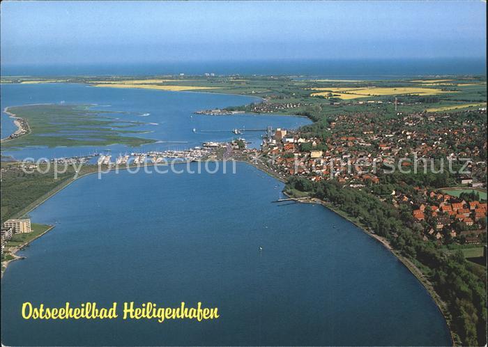 Heiligenhafen Ostseebad Fliegeraufnahme mit Hafen