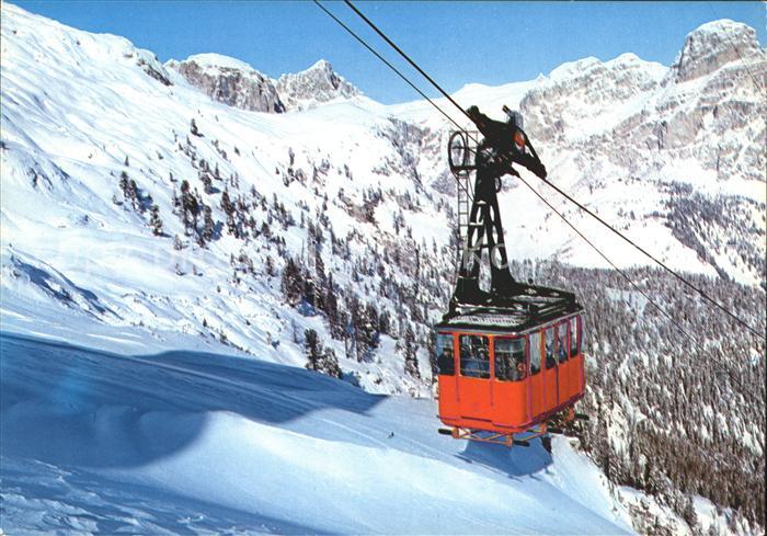 Seilbahn Boe Corvara Dolomiti Val Badia