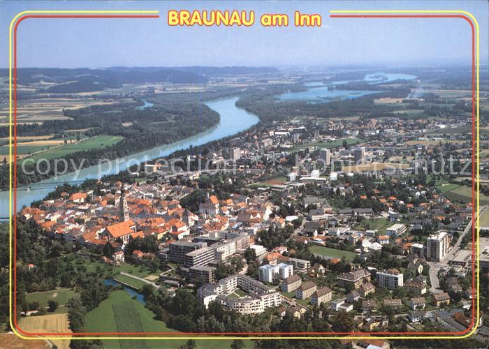 Braunau Inn Oberoesterreich Pfarrkirche Fliegeraufnahme