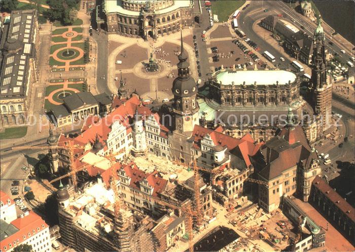 DRESDEN Elbe Altstaedter Wache Schloss Katholische Hofkirche Fliegeraufnahme