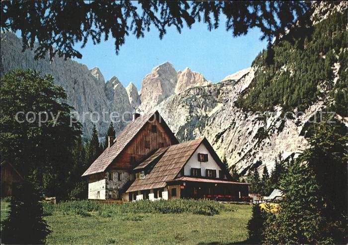 Jalovec Slemena Dom v Tamarju