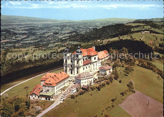 Sonntagberg Wallfahrtskirche Fliegeraufnahme