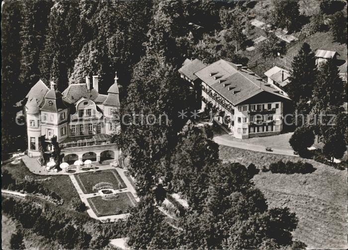 Tegernsee Bayern Bayern-Heim Fliegeraufnahme Schlossgebaeude Parkhaus