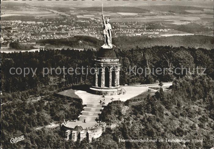 Hermannsdenkmal Teutoburger Wald Fliegeraufnahme