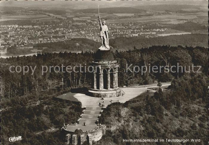 Hermannsdenkmal Teutoburger Wald Fliegeraufnahme