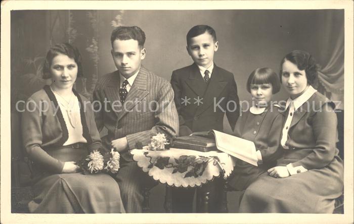 Wels Oberoesterreich Familienfoto Weihnachten 1933