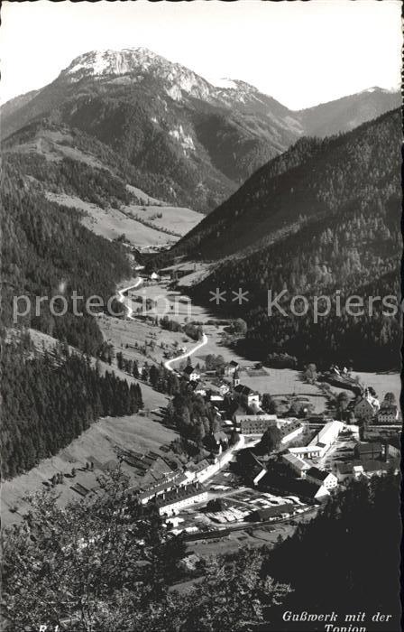 Gusswerk mit der Tonion Alpenpanorama