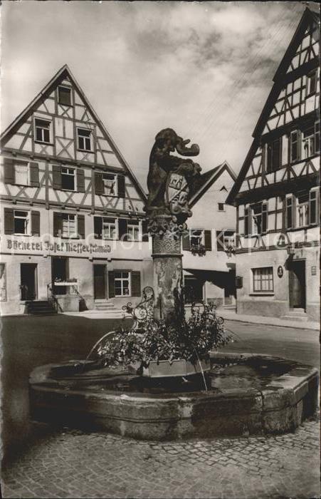Wiesensteig Marktbrunnen Fachwerkhaus