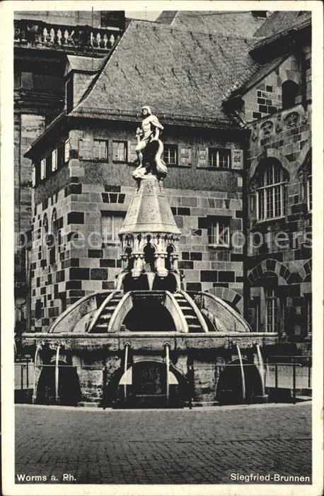 Worms Rhein Siegfried Brunnen