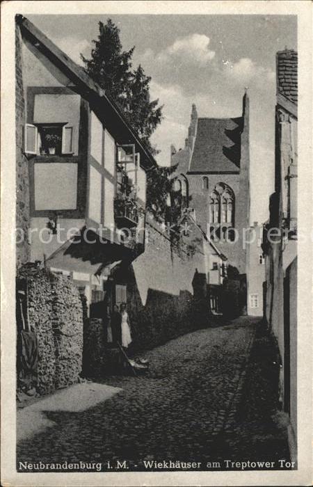 Neubrandenburg Wiekhaeuser Treptower Tor