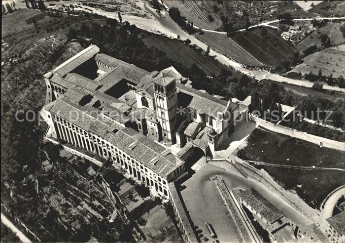 Assisi Umbria Fliegeraufnahme Basillen S Francesco
