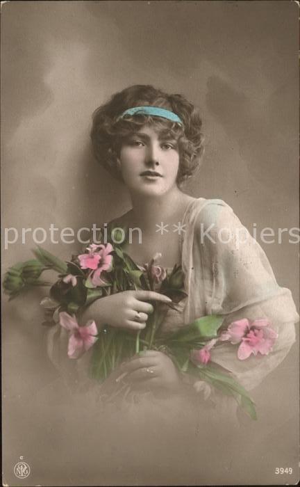 Foto NPG Nr. 3949 Frau Blumen