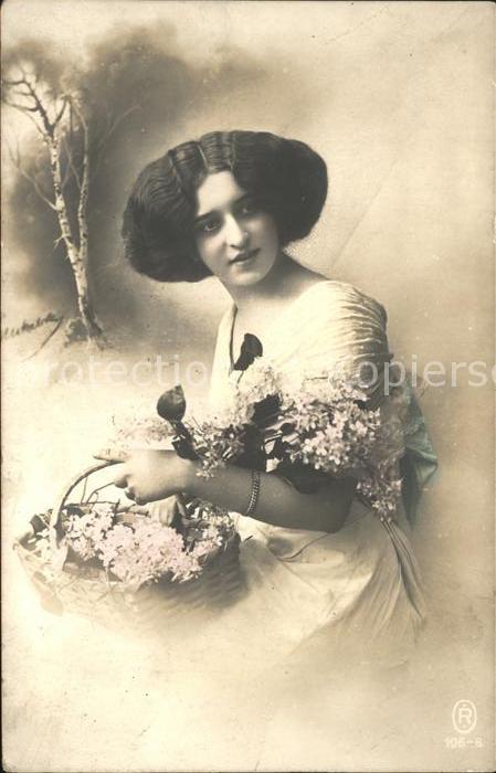 Frauen Blumen Foto-R-Nr. 106-6