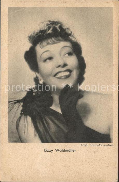 Schauspieler Lizzy Waldmueller Foto-Tobis-Haenchen