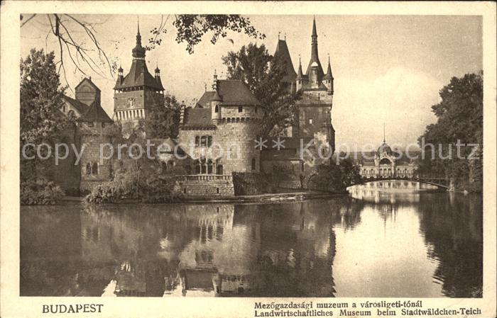 Budapest Landwirtschafliches Museum Stadtwaelchen Teich