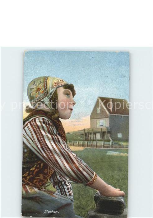 Marken Maedchen Trachten