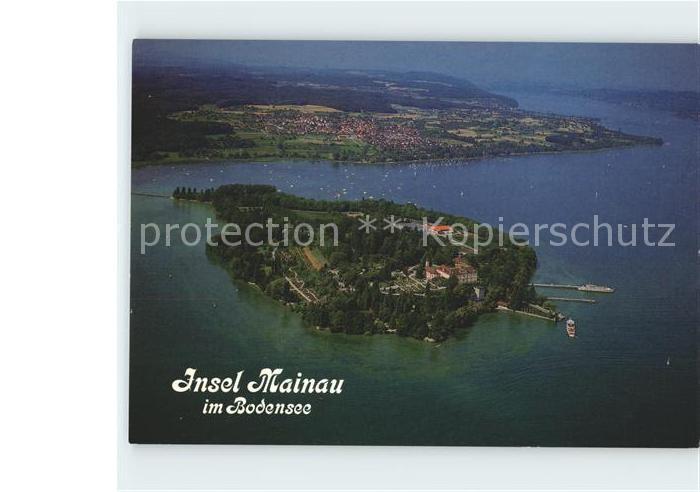 Insel Mainau mit Bodanrueck und ueberlingersee Fliegeraufnahme