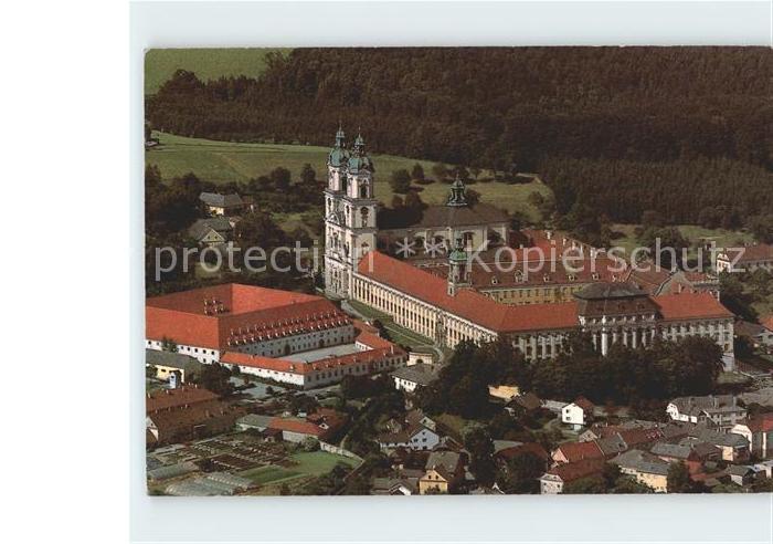 Sankt Florian Barockes Augustiner Chorherrenstift Historisches Feuerwehrzeughaus