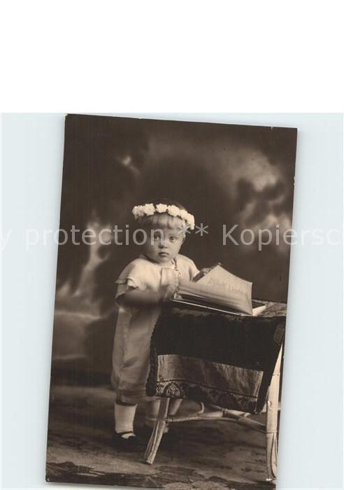 Kinder Child Enfants Buch