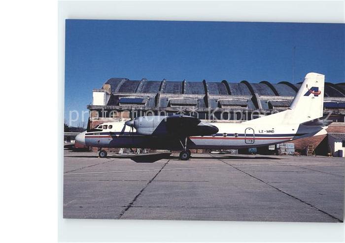 Flugzeuge Zivil Aviasur Antonov AN-24B LZ-MND