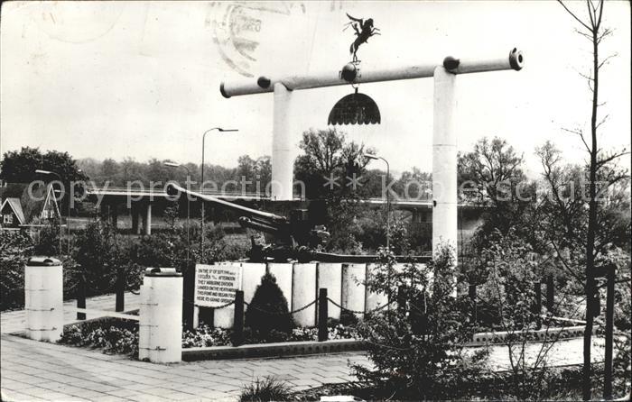 Heelsum Airborne monument