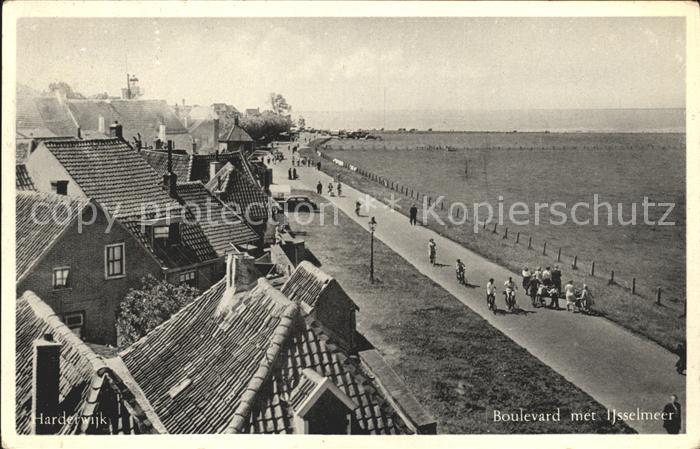 Harderwijk Boulevard IJsselmeer
