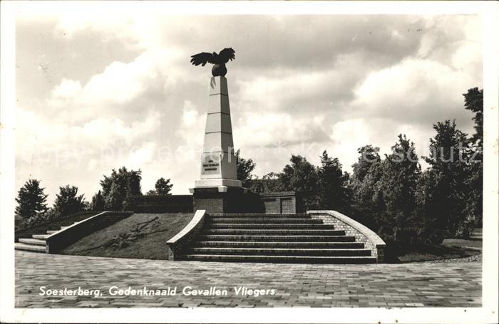 Soesterberg Gedenknaald Gevallen Vliegers Fliegerdenkmal