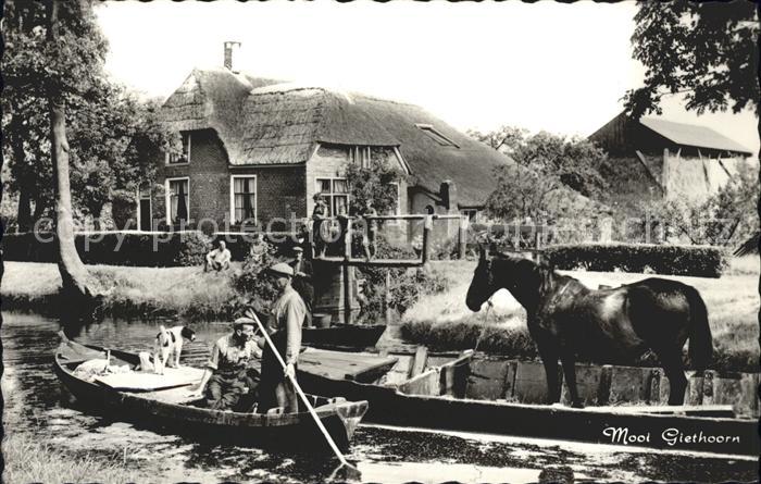 Giethoorn Kahn Wasserstrasse Pferd